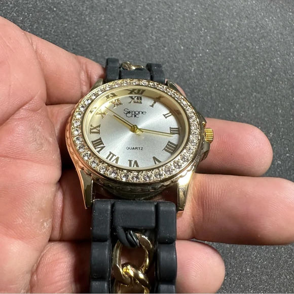 Simone Chic Ladies Fashion Quartz Watch Gold Tone RhineStone Accents Working - Picture 2 of 9